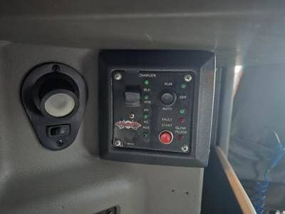 2016 Kenworth W900 image 17