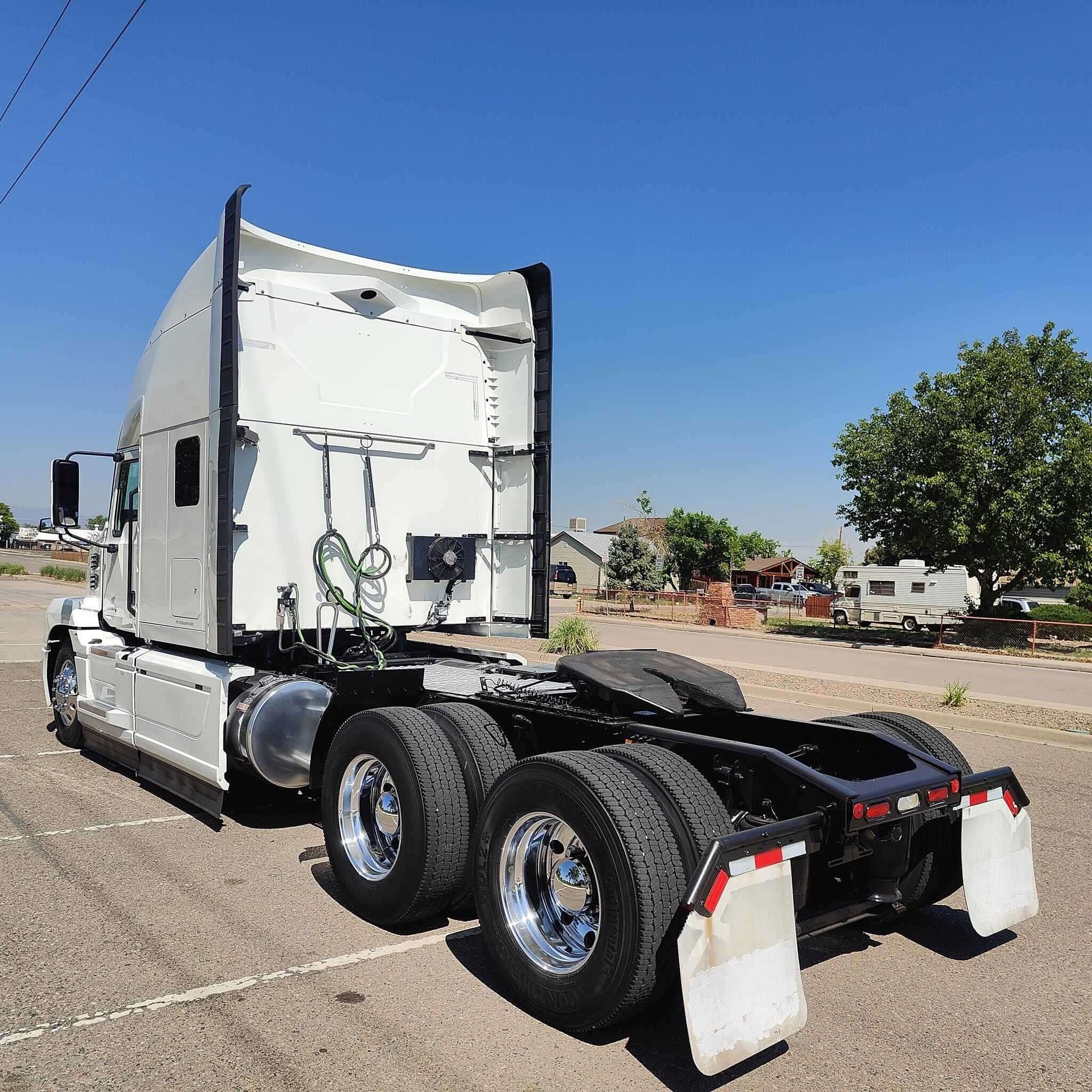Used 2020 MACK ANTHEM Conventional - Sleeper Truck image 3