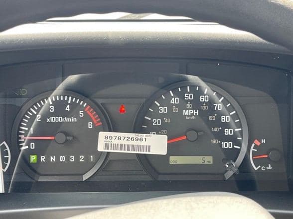 2025 Isuzu NRR image 16