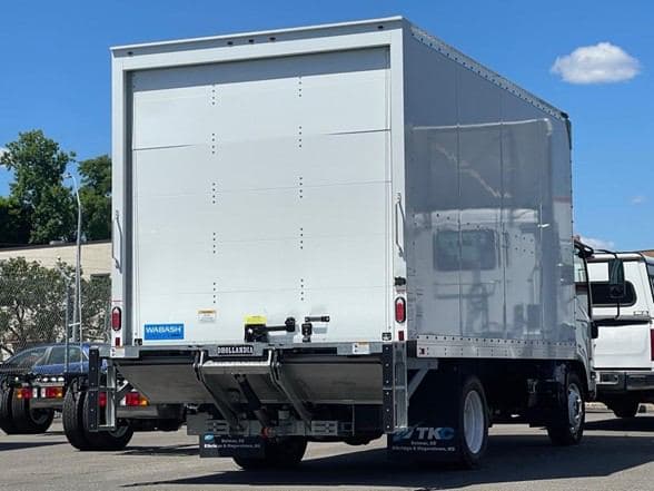 2024 Isuzu NPR HD image 7