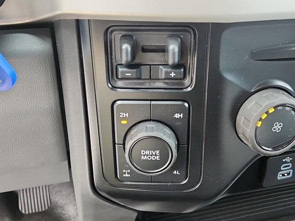 2026 Ford F350 SD image 13