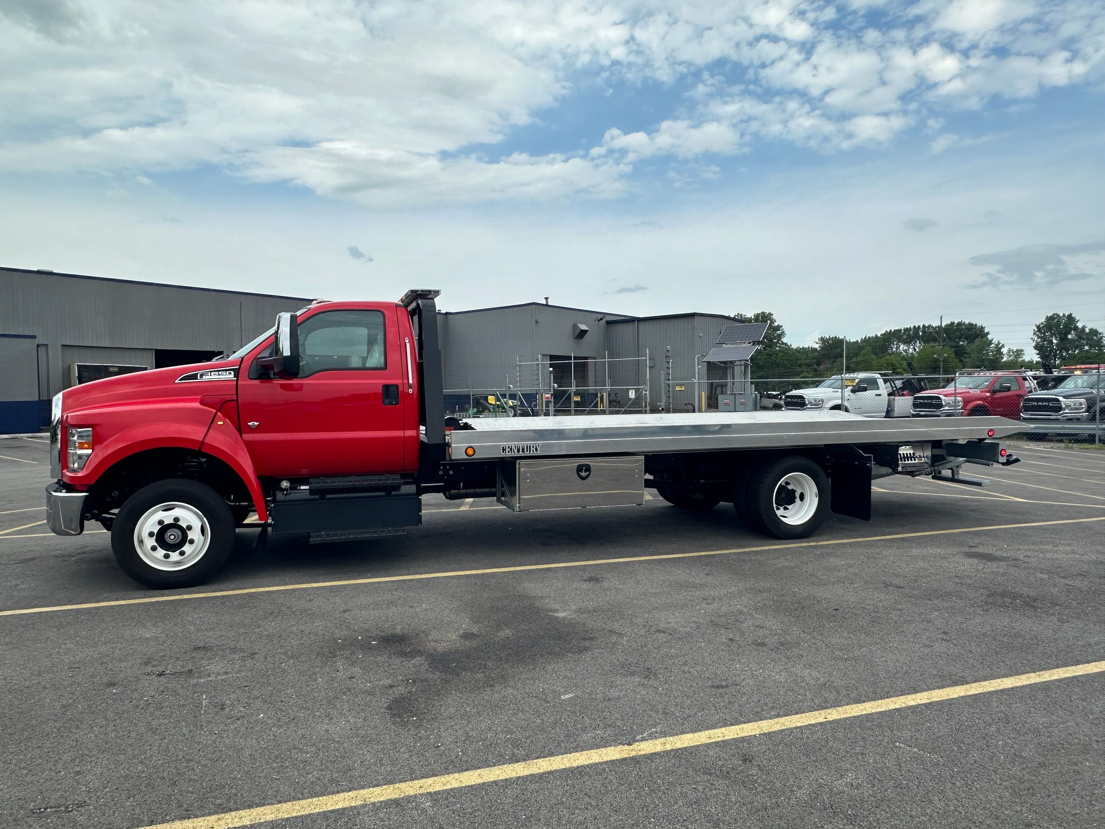 2024 Ford F-650 CALIFORNIA COMPLIANT CENTURY 21' ALUM  (SK#: 5749C) image 2