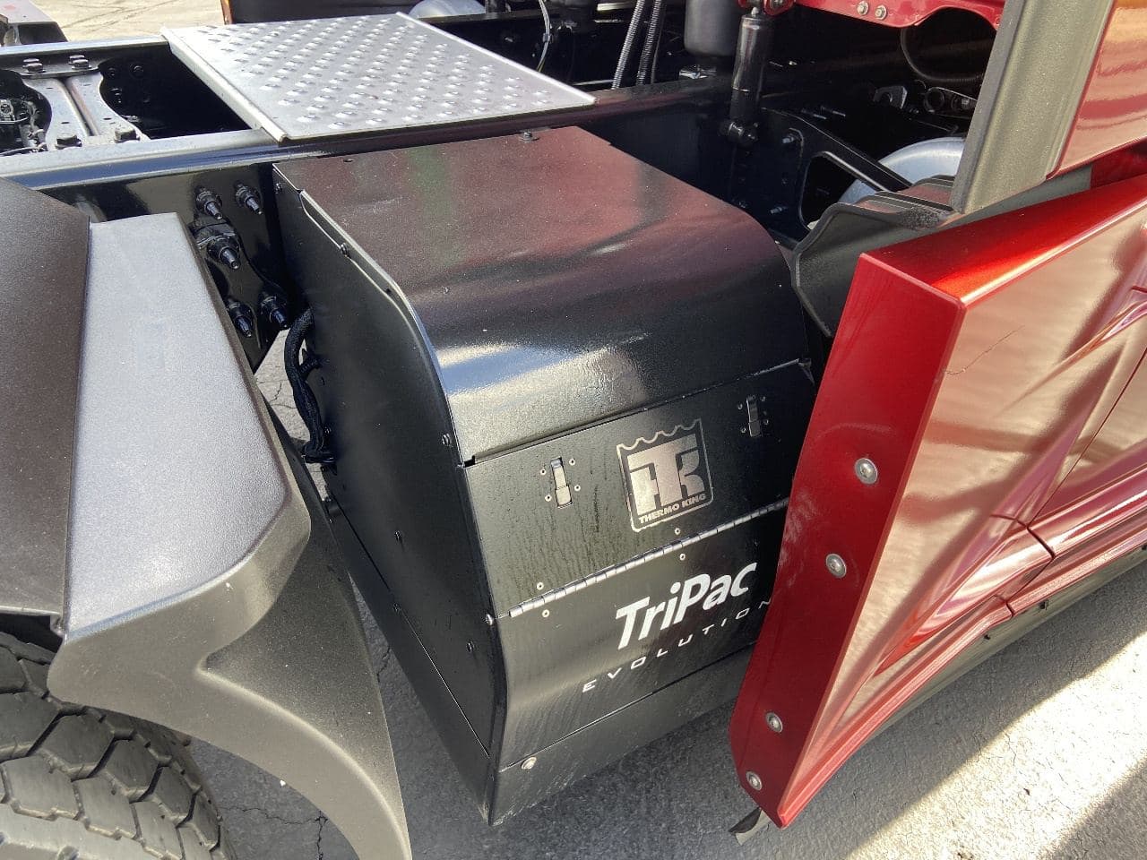 2020 Freightliner Cascadia image 9