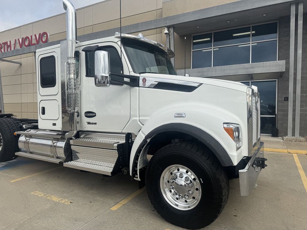 New 2026 KENWORTH T880S PH image 9