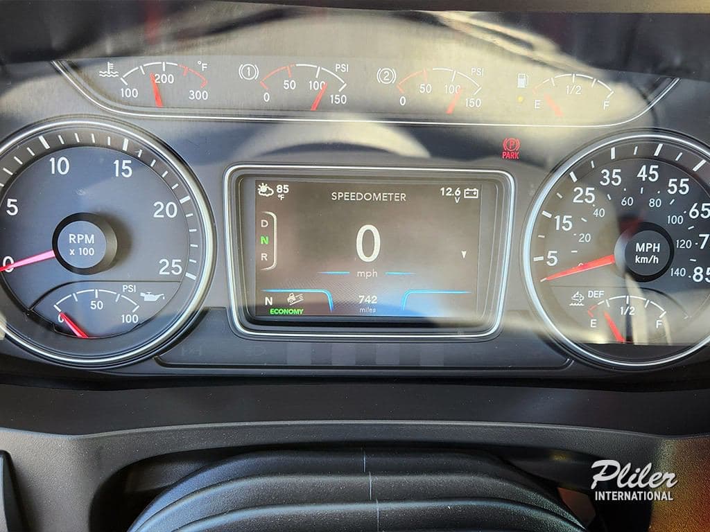 2025 INTERNATIONAL LT SN298703 image 12