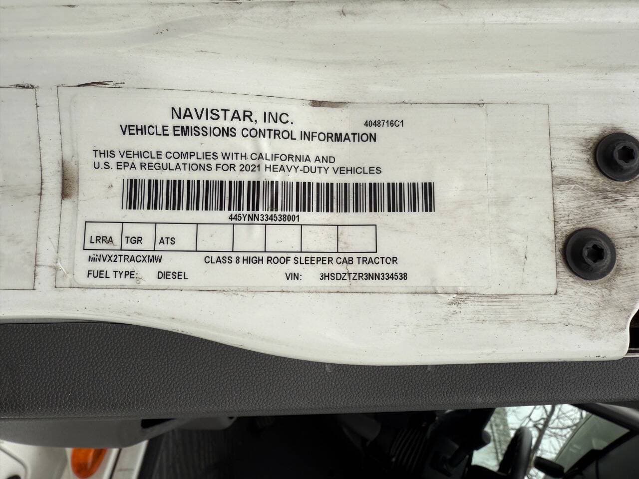 2022 International LT625 image 37