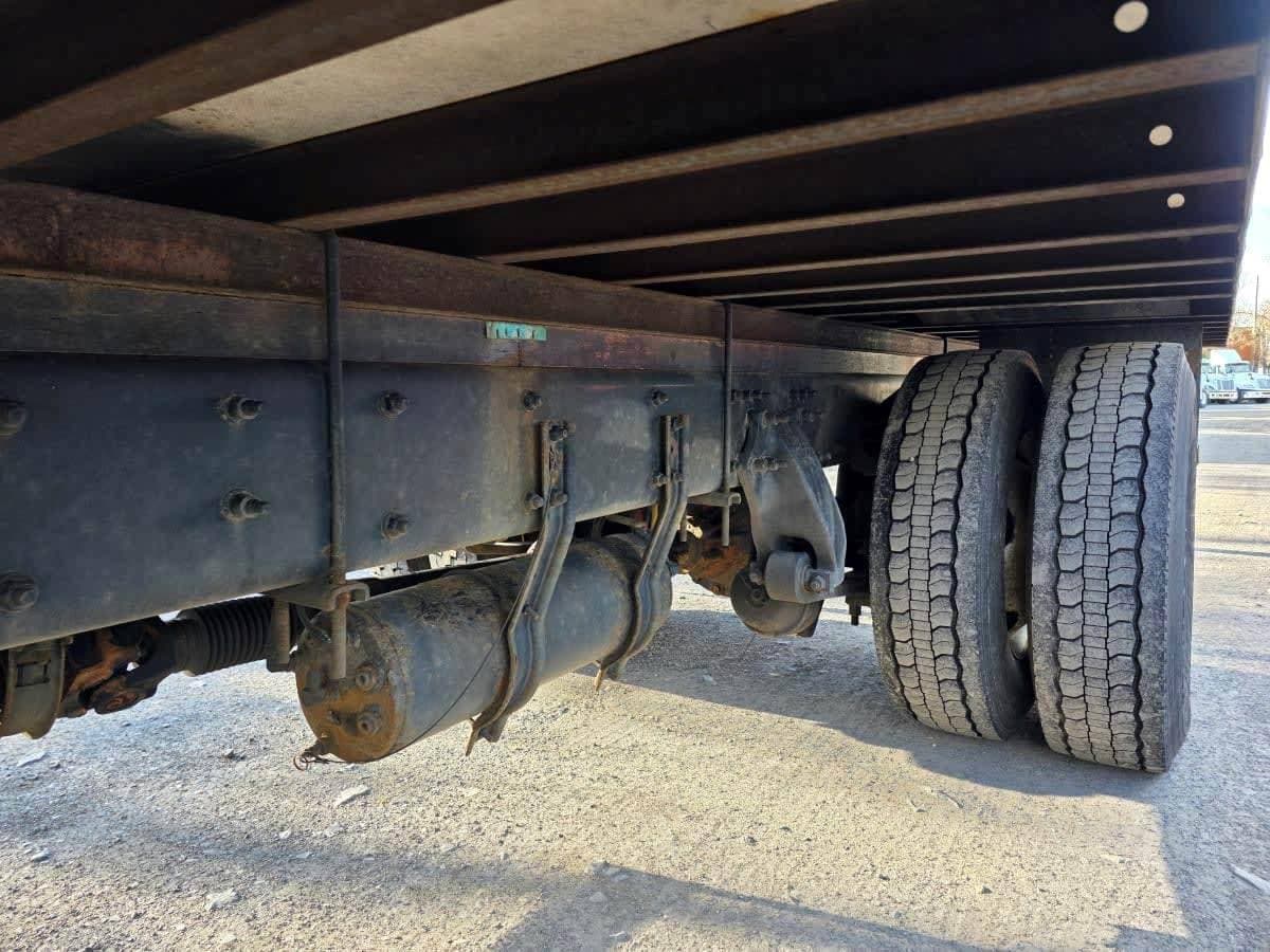 2020 Freightliner M2 image 15