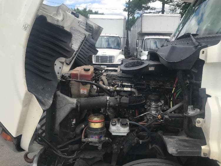 2018 Freightliner Cascadia image 3