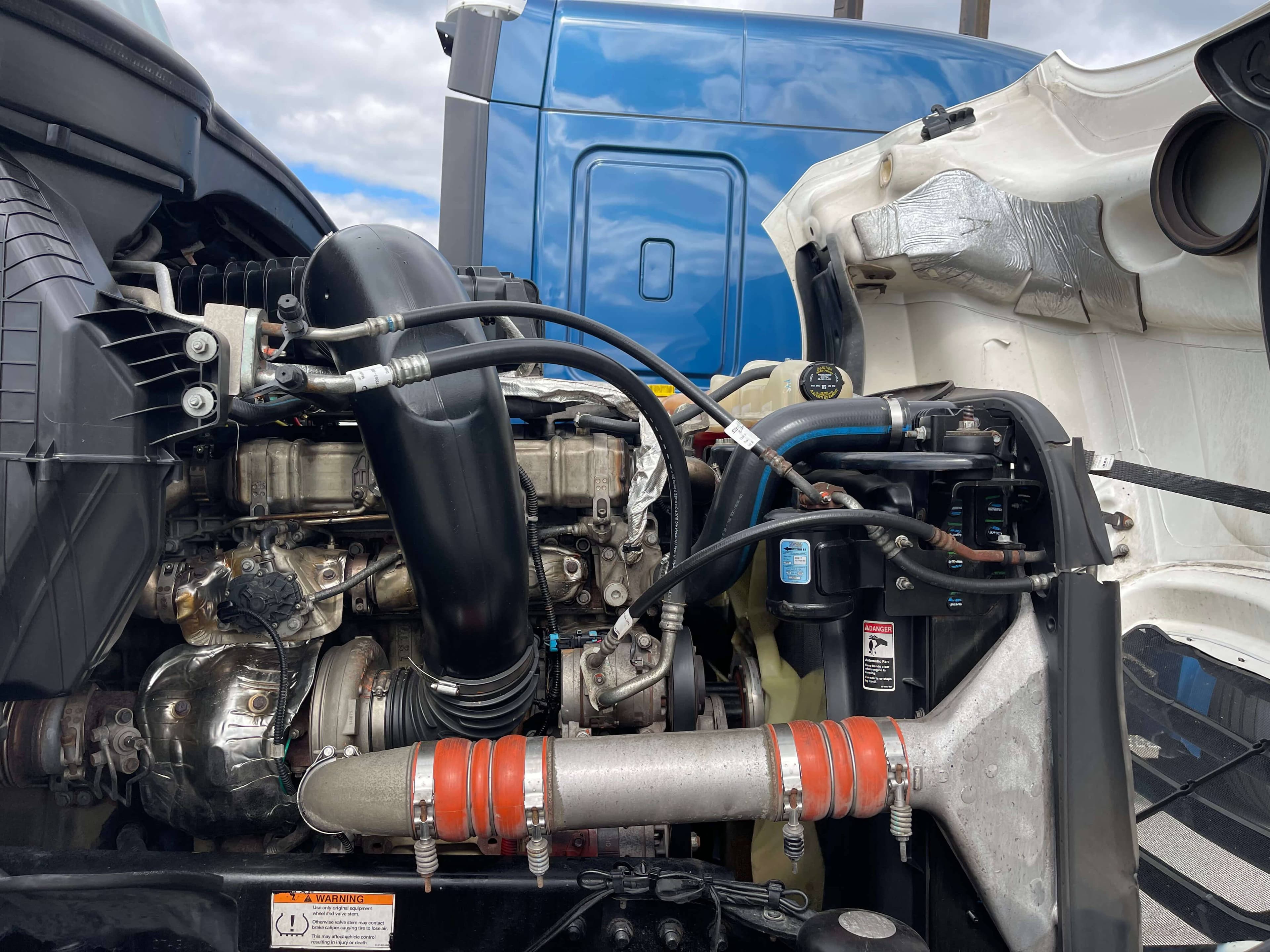 2022 Freightliner Cascadia 126 image 11