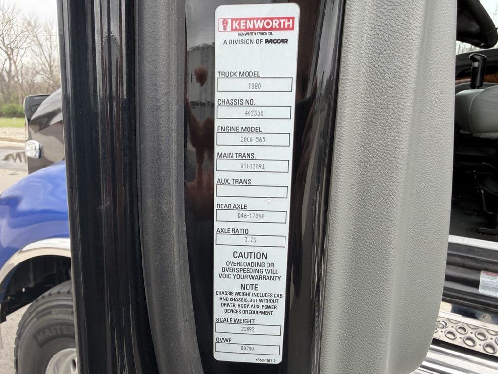 Used 2020 KENWORTH T880 image 16