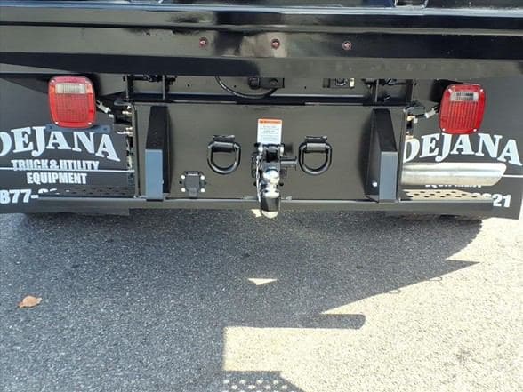 2026 Ford F550 image 17