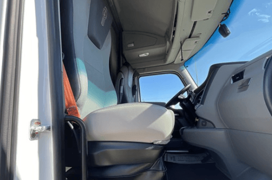 2020 Kenworth T680 image 6