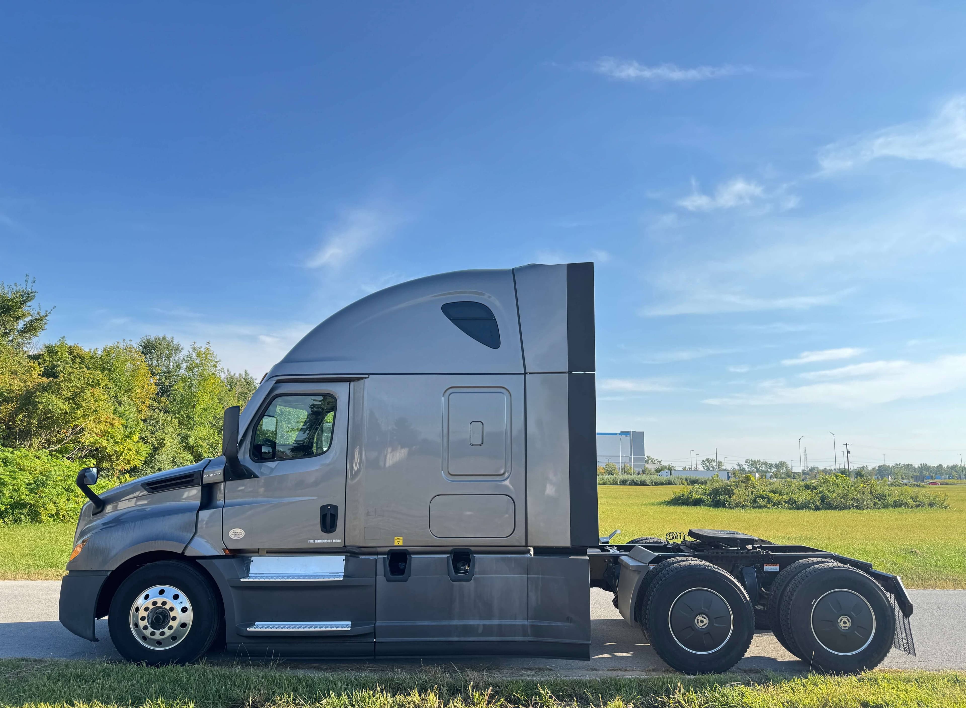 2021 Freightliner Cascadia 126 image 6