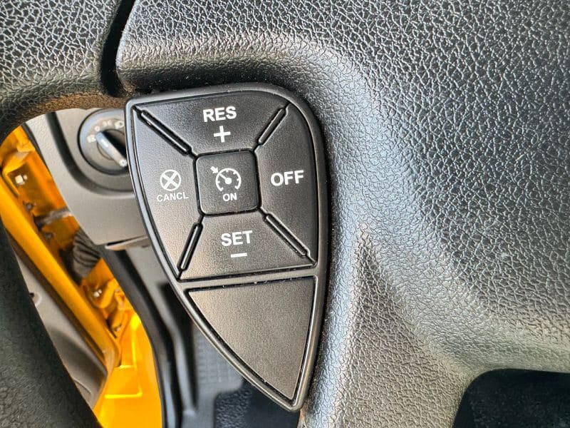 2020 International MV607 image 32