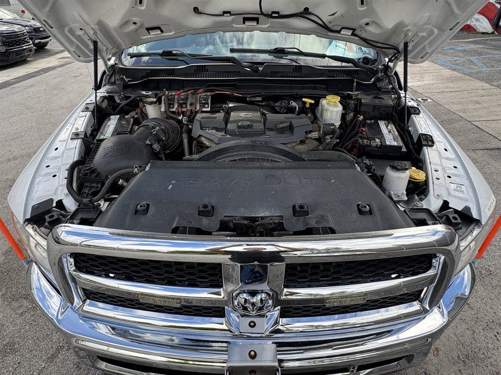 2017 RAM 5500 image 45
