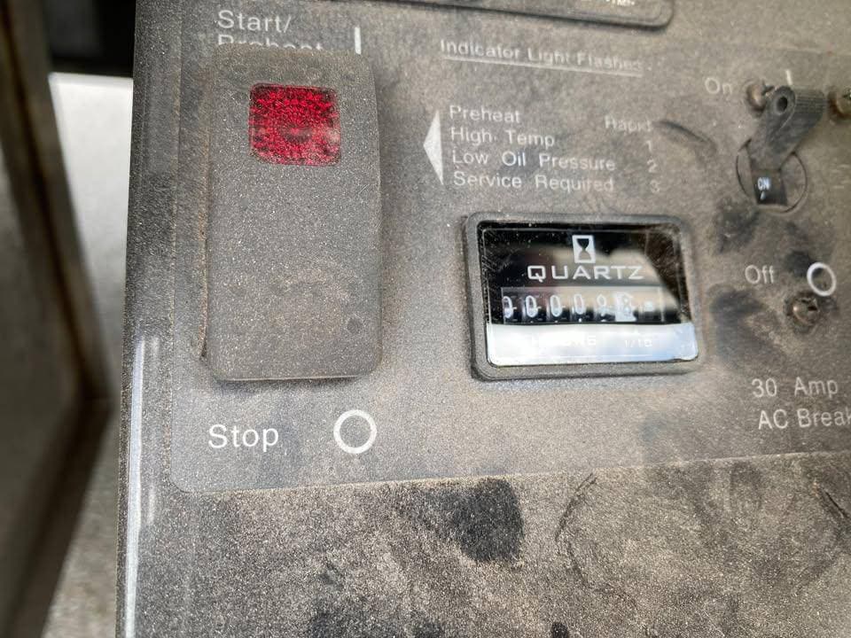 2022 Freightliner Cascadia image 12