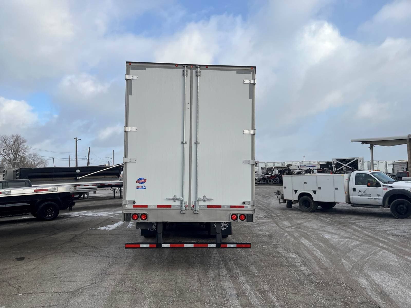2026 Utility 53` Dry Van image 6