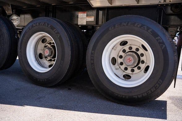 2026 MAC TRAILER MFG SHEET & POST TMAC24SPFMAC Web image 6