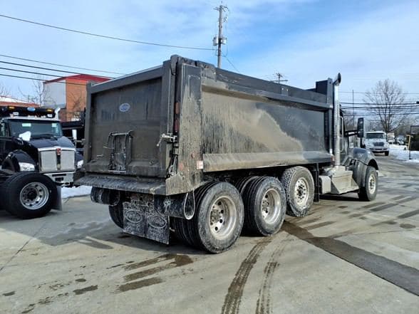 2026 Kenworth W990 image 2