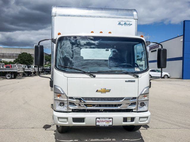 2025 Chevrolet 4500 HG LCF Gas Work Truck 150" Wheelbase Cab Chassis image 8