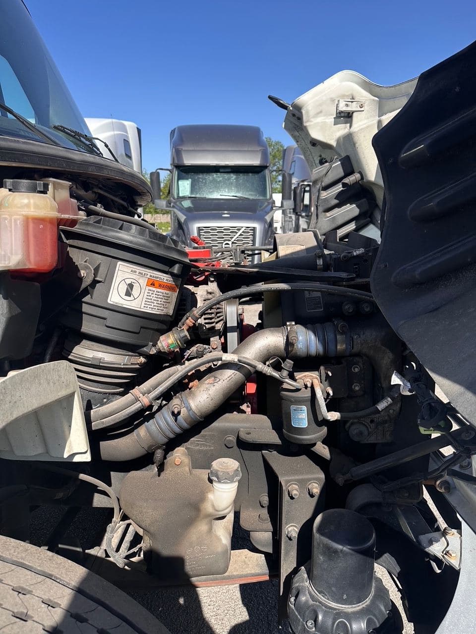 2019 Freightliner M2 image 8