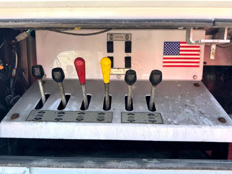 2017 Western Star 4900 image 33