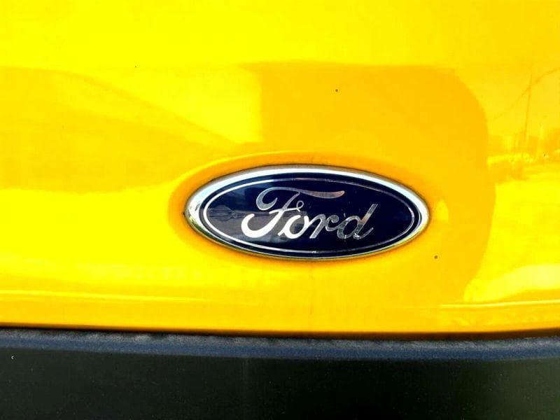 2021 Ford CF8000 image 6