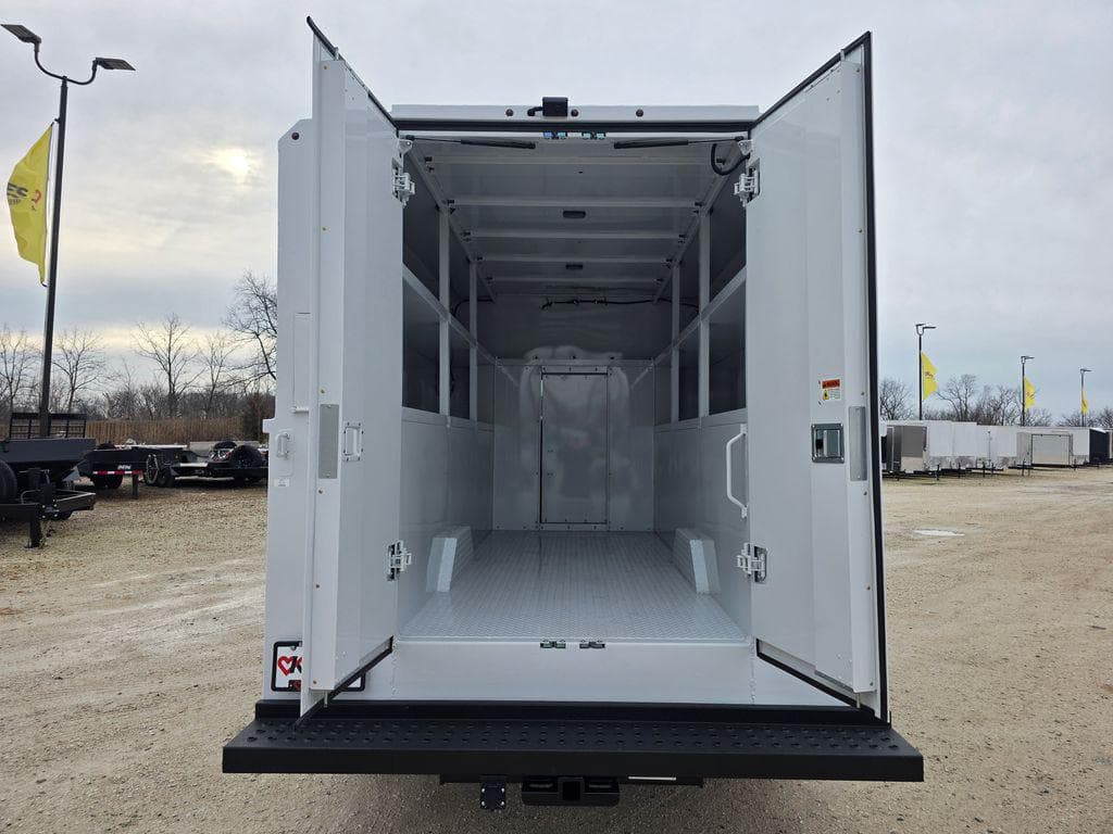 2024 Ford Transit-350 Base image 27