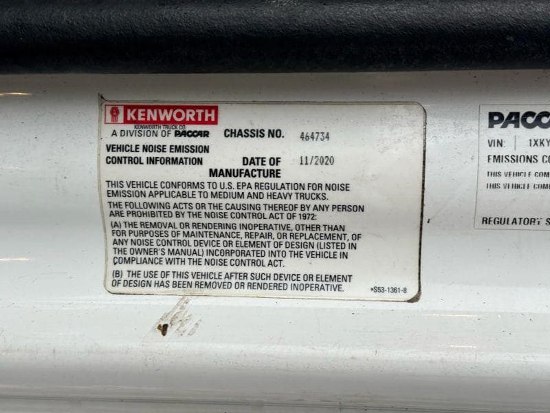 2021 Kenworth T600 image 33