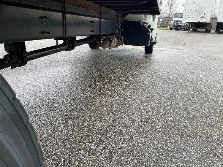 2022 International MV607 Box Truck - 220HP, 6 Speed Automatic, Roll up Door image 14