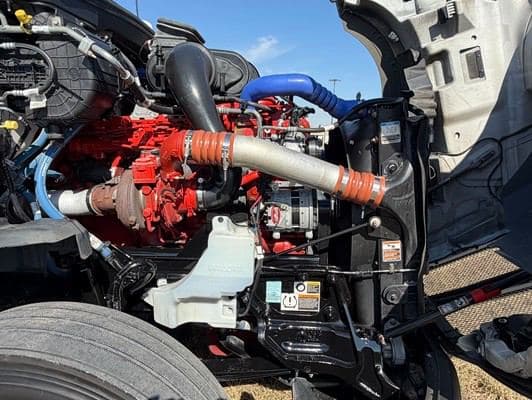 2023 Kenworth T680 image 12