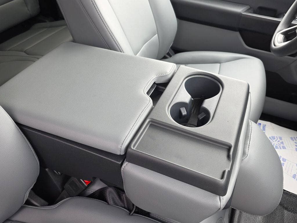 2026 Ford F-550SD XL Service Utility Body image 48