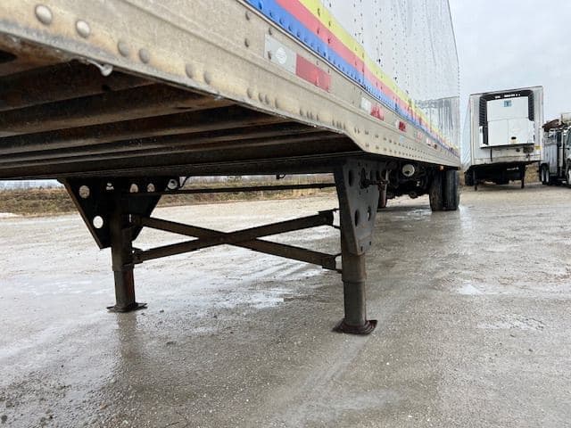 2014 Utility 4000D-X image 13