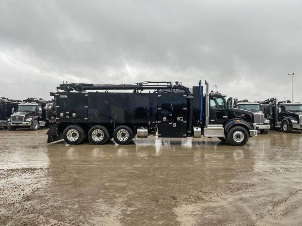 2024 Peterbilt 567 image 4