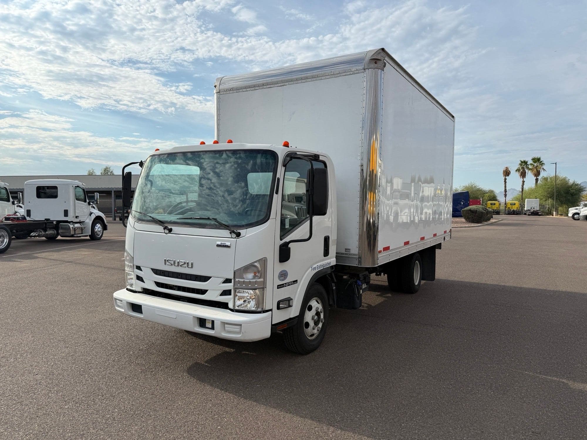 2019 Isuzu NPR-HD image 1