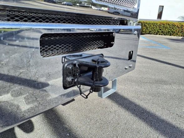 2025 Kenworth T880 image 37