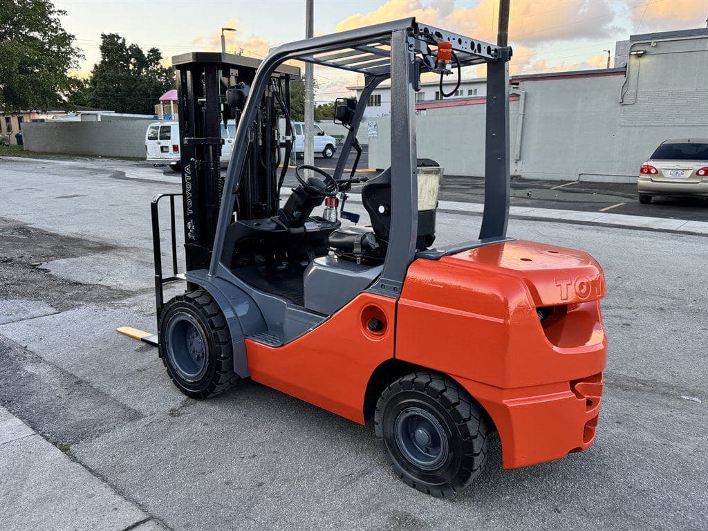 2018 Toyota 8fdu30 image 8