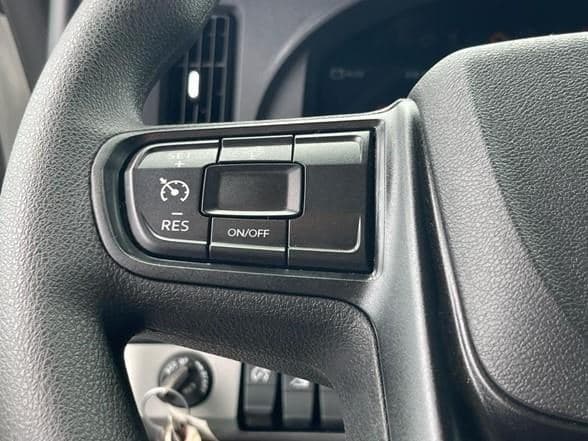 2025 Kenworth T880 image 13