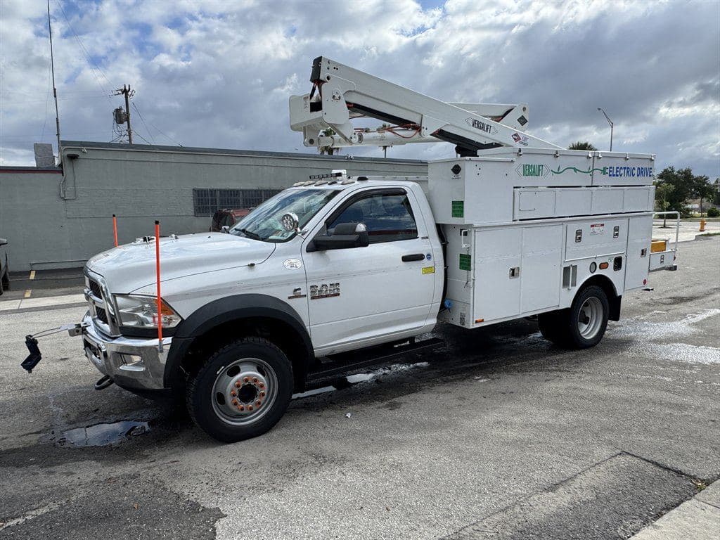 2017 RAM 5500 image 5