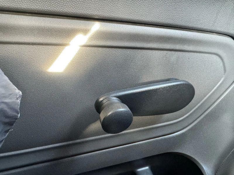 2020 International MV607 image 17