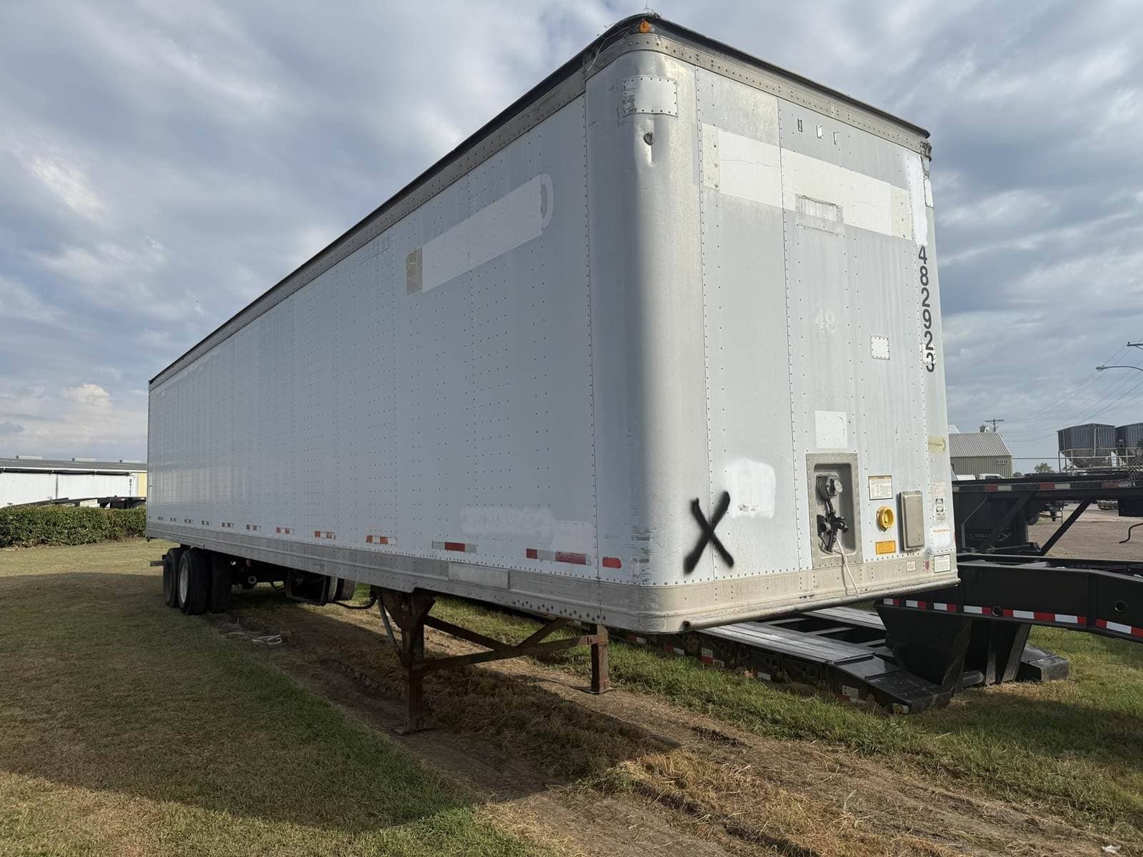 2000 Great Dane 48 ft Dry Van Trailer image 2