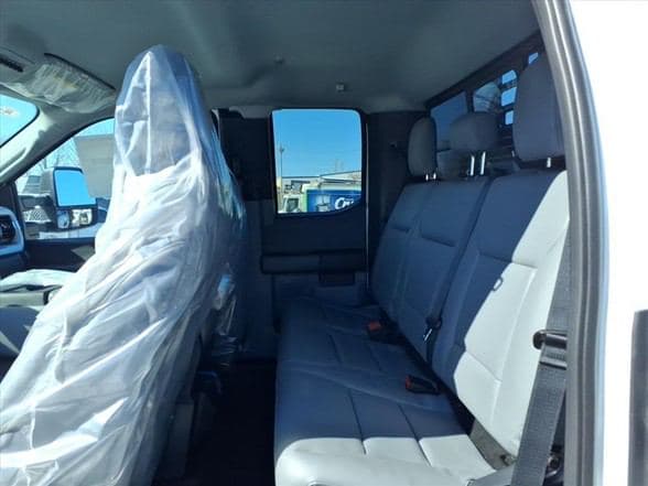 2026 Ford F550 SD XL image 11