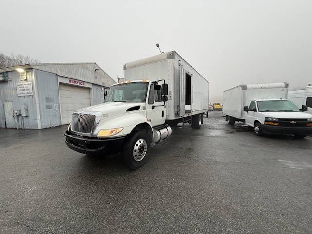 2019 International MA025 image 2