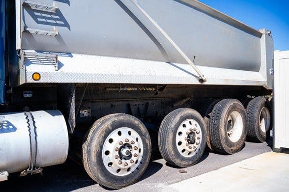 2016 Kenworth T880 image 6