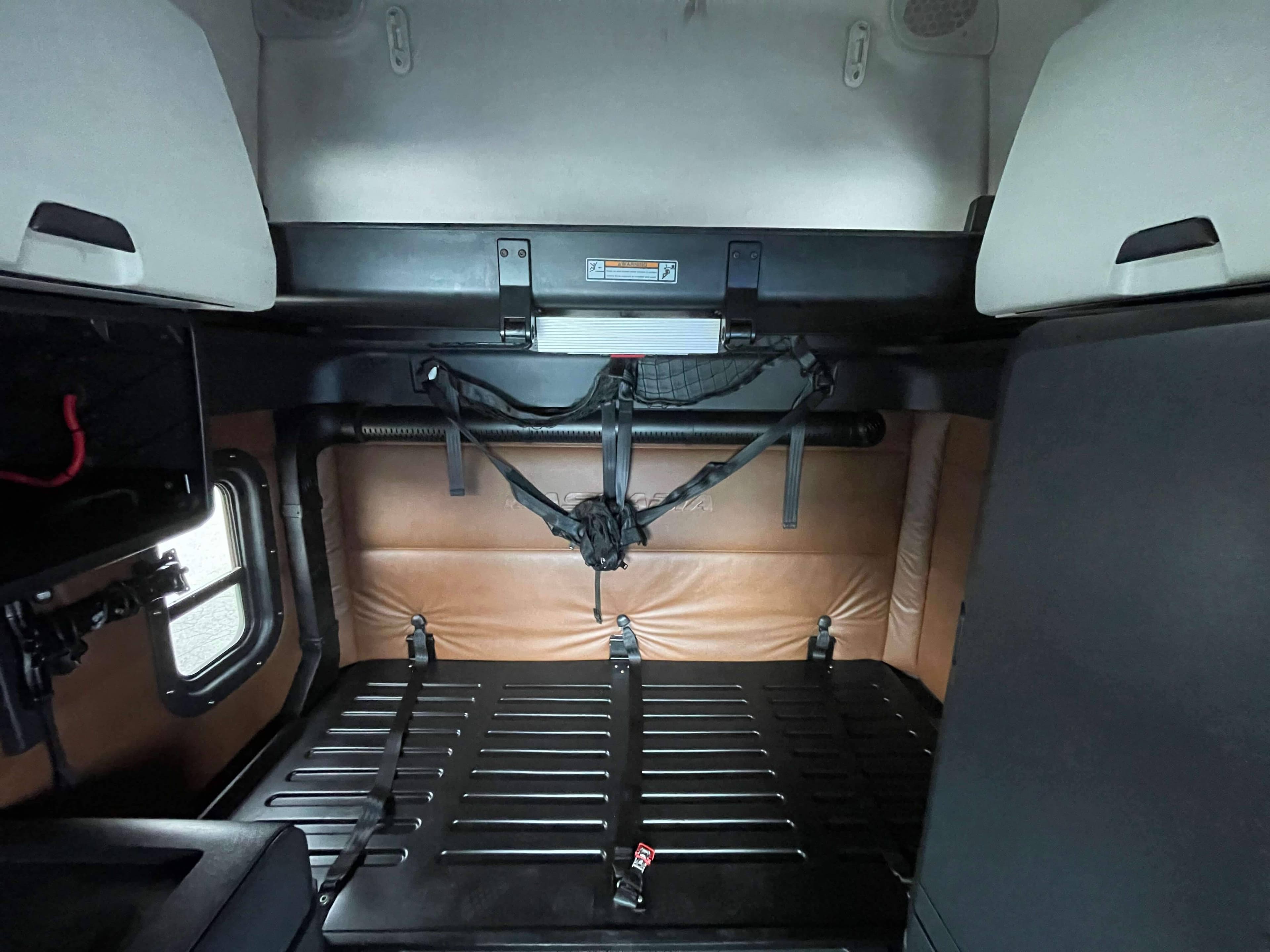 2022 Freightliner Cascadia 126 image 13