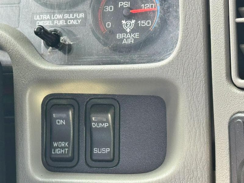 2019 International 4300 image 19