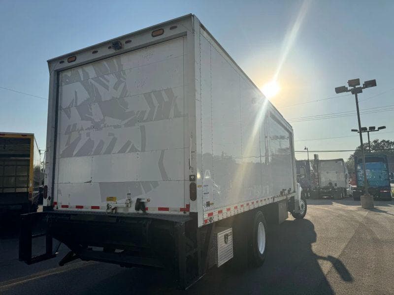 2019 Ford F-750 image 7