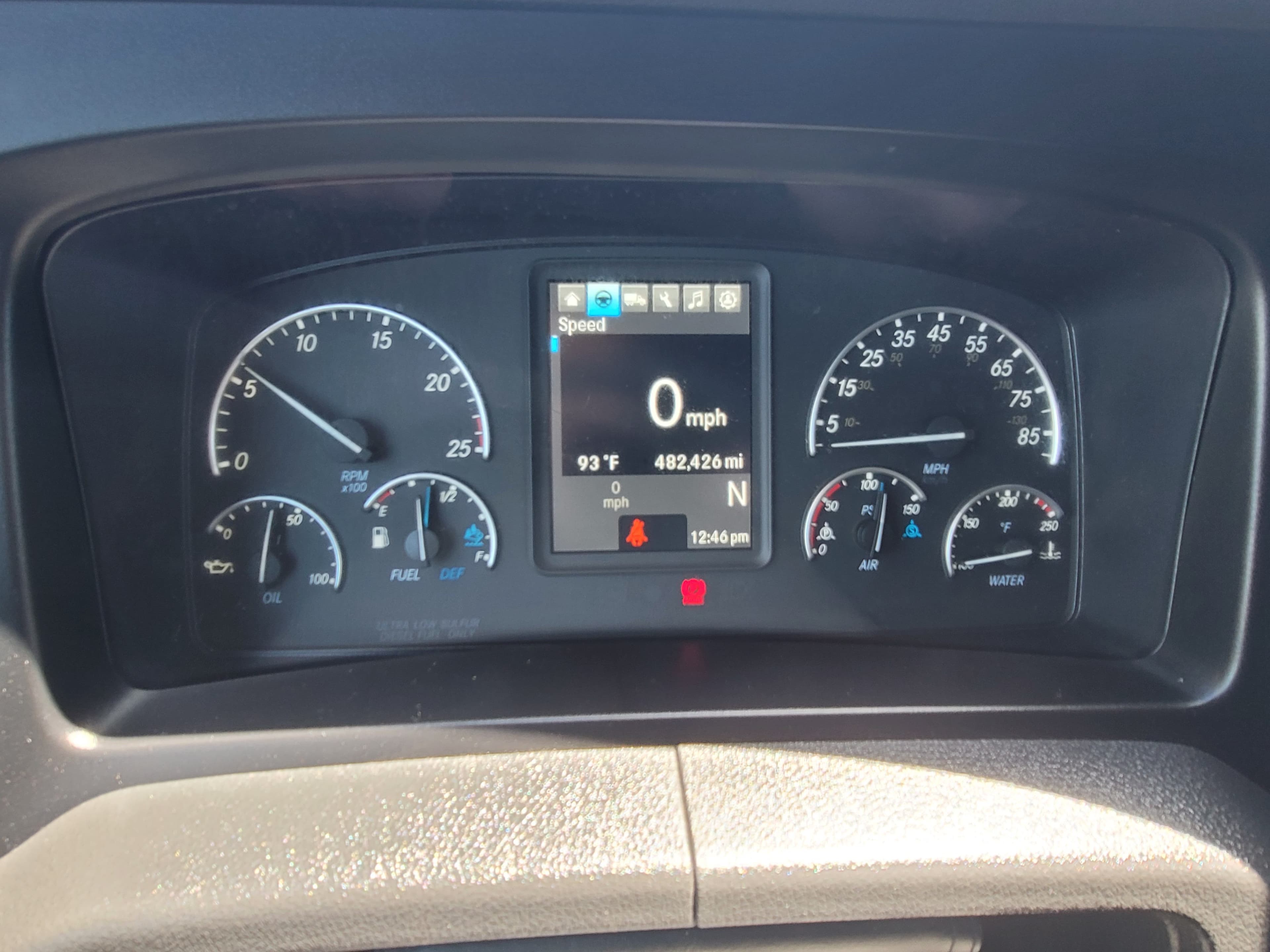 2023 Freightliner Cascadia 126 image 12