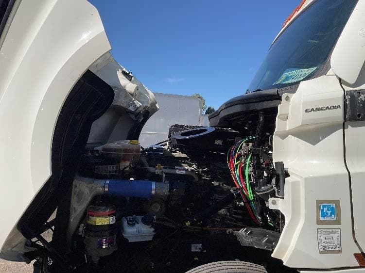 2021 Freightliner Cascadia image 5