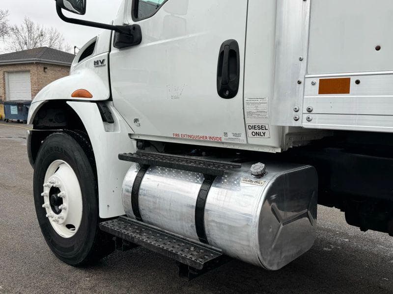 2020 International MV607 image 12